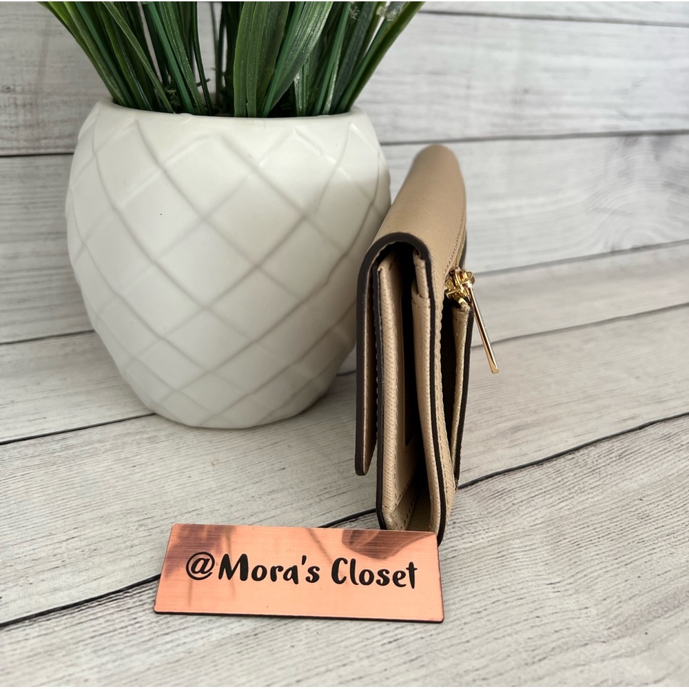 🦋Michael Kors Trifold Wallet - Picture 4 of 6